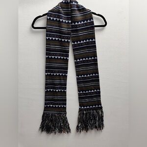 Taos Footwear Multicolor Knit Scarf